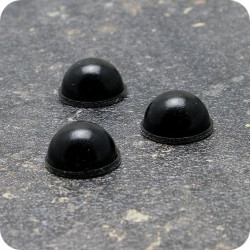 Lipnūs silikono kalneliai "Bumpons" ø - 16mm, 7,9mm storio, savilipiai, juodos sp., pusrutulio formos (126vnt.)