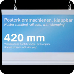 Plastikinių laikiklių komplektas plakatams, 420mm, su 2 kabliukais, balti (1 pora)