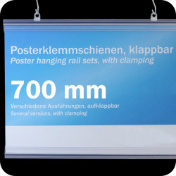 Plastikinių laikiklių komplektas plakatams, 700mm, su 2 kabliukais, skaidrūs (1 pora)