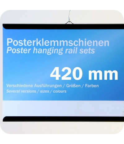 Plastikinių laikiklių komplektas plakatams, 420mm, su 2 kabliukais, juodi (1 pora)