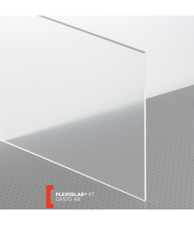 Organinis stiklas Plexiglas XT (3050x2050x2mm) AR 0A570 antirefleksinė (21570)